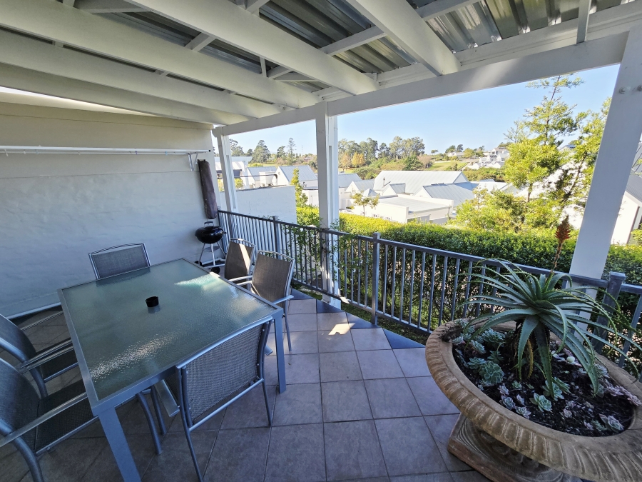 2 Bedroom Property for Sale in Kingswood Golf Estate Western Cape